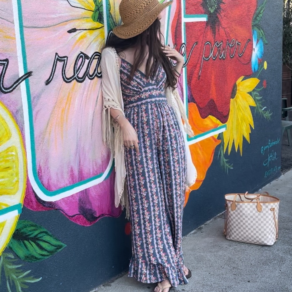 💐NWT Jessie’s Girl Floral Jumpsuit  by Jessica Simpson 😊💕 Twin With Me 🤸🤸